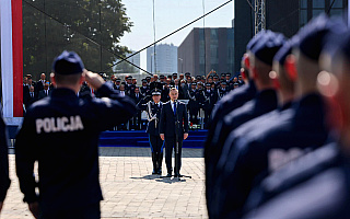 Prezydent wręczył oficerom policji nominacje generalskie